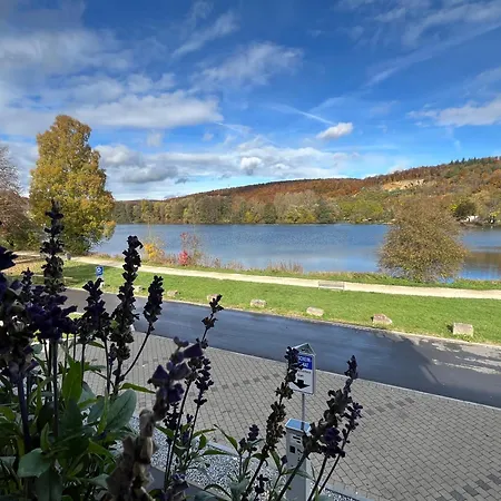 Seeblick - Direkt Am Itzelberger - Ideal Fuer Business-leute, Durchreisende, Radler Und Wanderer *